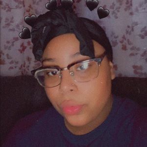 Meet your Posher, Lee